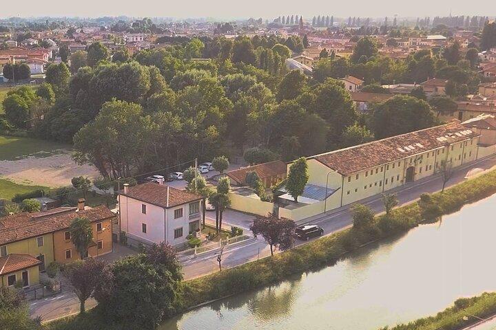 Transfer from Treviso Airport to Venice