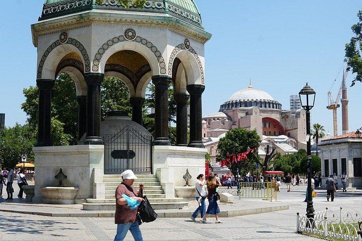 Istanbul Private 2 Day Tour with 4 Star Hotel