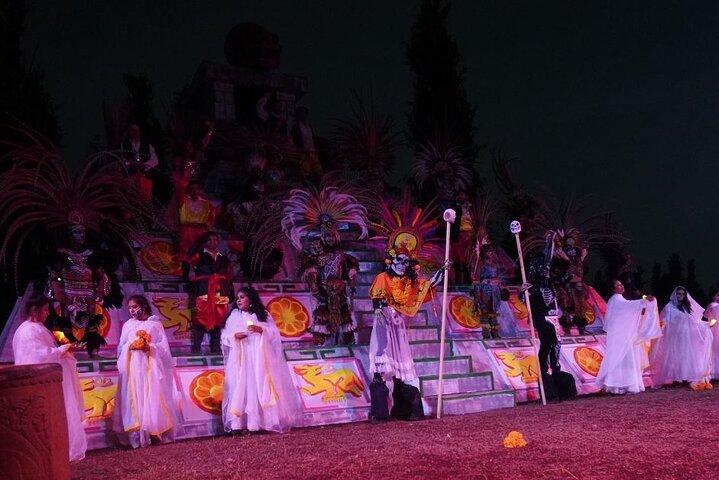 Legendarische Dag van de Doden-nachtshow in Xochimilco