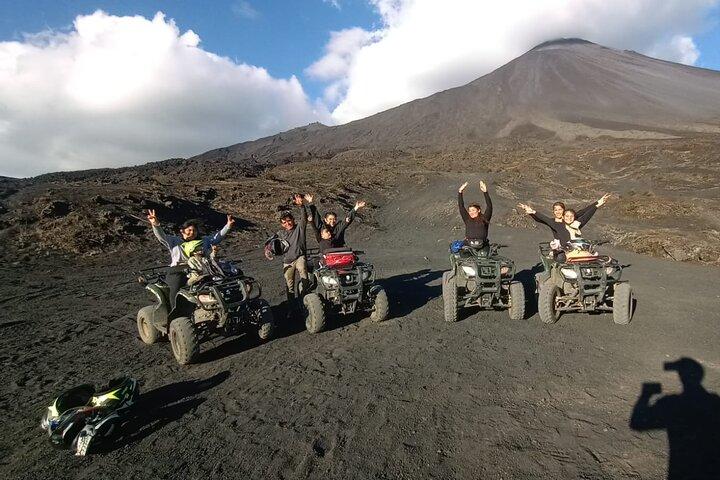 アンティグア発パカヤ火山ATVオフロードアドベンチャー