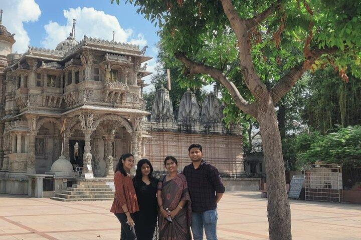 Tempel & Wildlife Tour von Gujarat