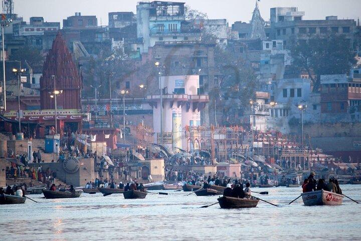 Spiritual and Heritage Discovery Tour nach Varanasi und Agra