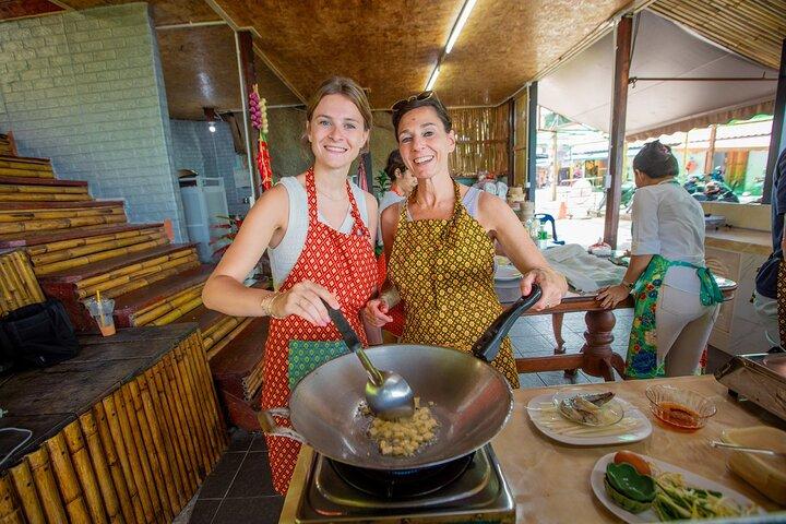 Thai Culinary Class with Ocean View in Koh Samui