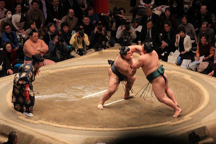 Engelsk Vejleder, Nagoya, Tokyo, Fukuoka
