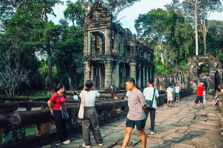 Angkor Wat Tour de día completo - Banteay Srei - Siem Reap Tour