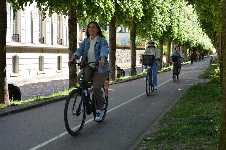 Versalles : Alquiler de bicicletas - Explora la Ciudad Real a tu Ritmo