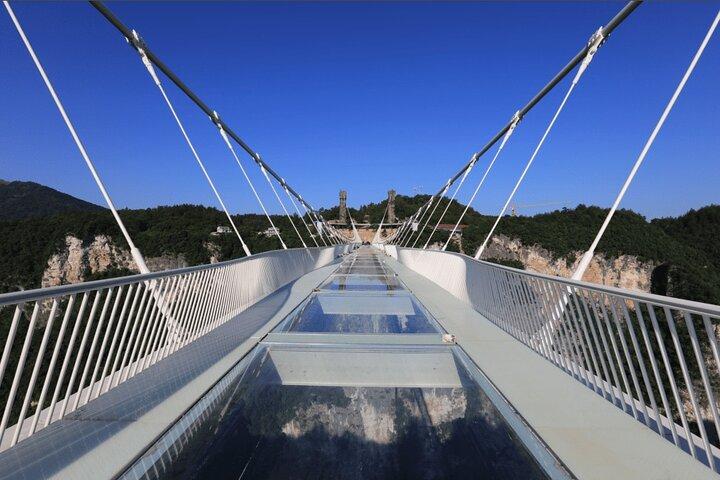 All-inclusive 4-dagars privat Zhangjiajie-tur inkluderar Glass Bridge & Evening Show
