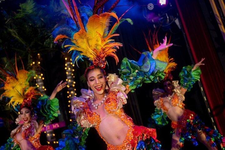 Dazzling Simon Cabaret Show em Phuket