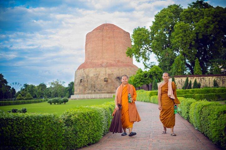 Tour di pellegrinaggio buddista dei luoghi associati al Signore Buddha