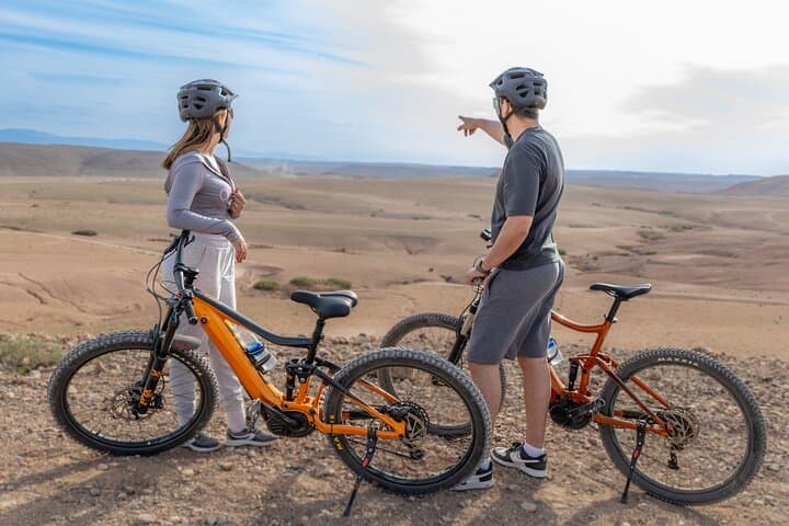 E-Bike Adventure in Marrakech: Agafay Desert & Berber Village