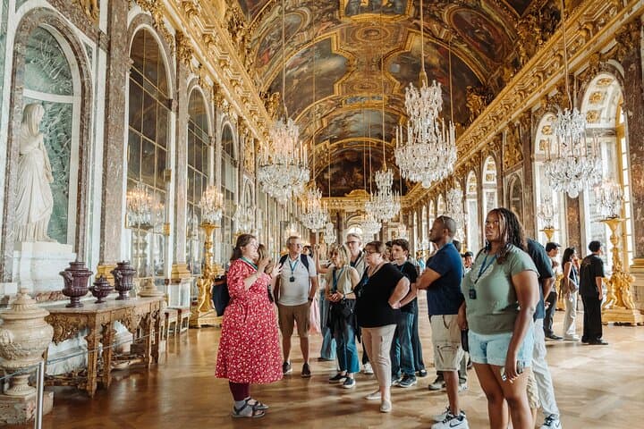 Paris to Versailles Skip the Line, Small Group & Garden Access