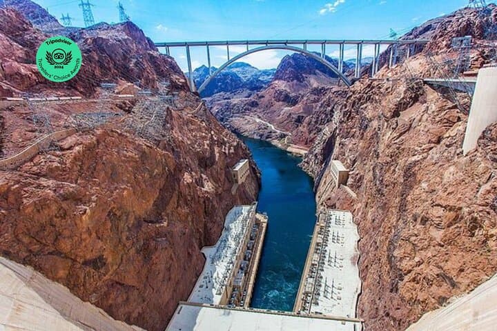 Exclusive: Private Tour of Las Vegas and the Hoover Dam