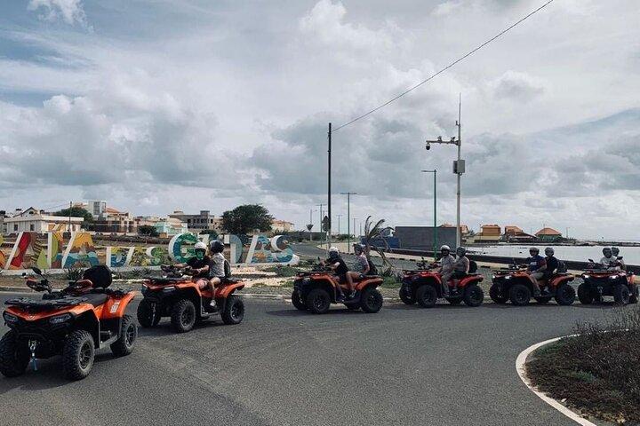 Excursão de 4 horas na ilha de São Vicente com vistas costeiras