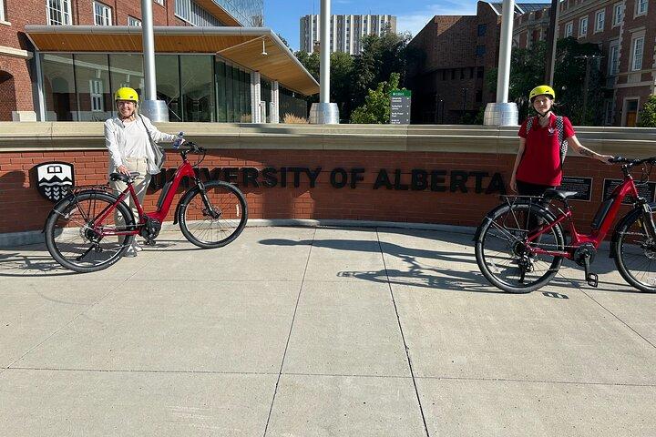 Edmonton City Highlights 3 ore Bike Tour, E-Bike Upgrade Avail.