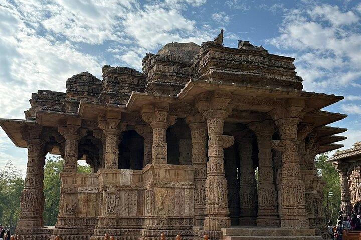 Historic & Regal Sights of Gujarat: Extension Tour from Ahmedabad