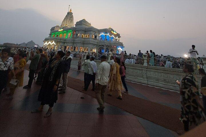 One-Day Spiritual Vrindavan Private Tour med bil (fra Delhi)