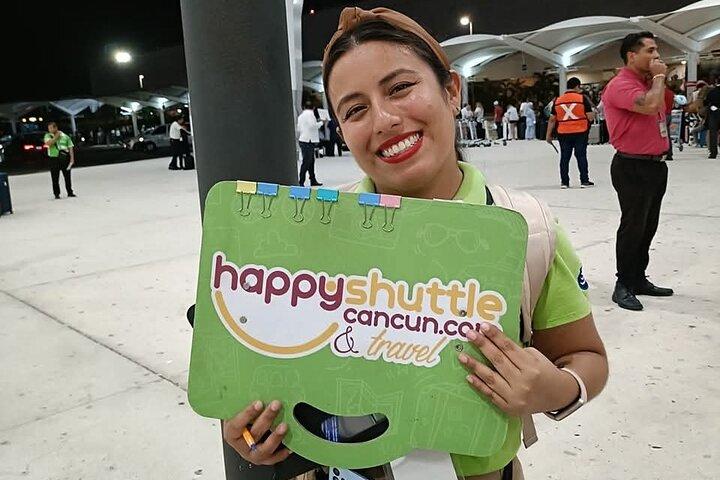 Privater Hin- und Rücktransfer vom Flughafen Cancún zur Hotelzone von Cancún