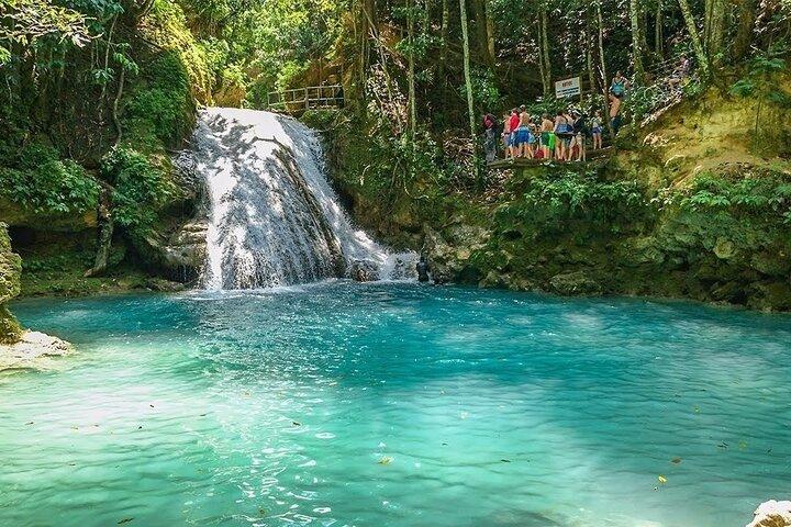 Cascade Blue Hole, Rafting sur la rivière Bamboo et visite en VTT Ocho Rios