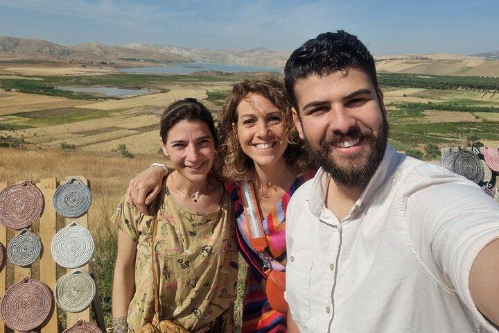 Casablanca to Fes 2-Day Tour via Chefchaouen with Overnight Stay