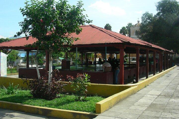 Landsbytur i Antigua Guatemala
