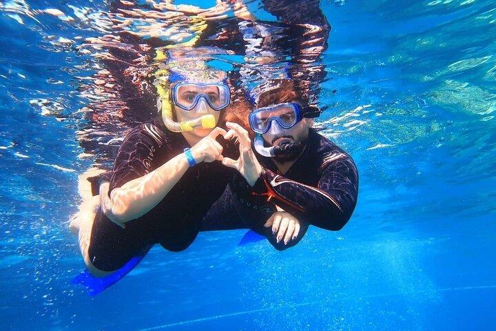 Ras Mohamed & White Island Luxus-Yacht-Trip von Sharm el Sheikh