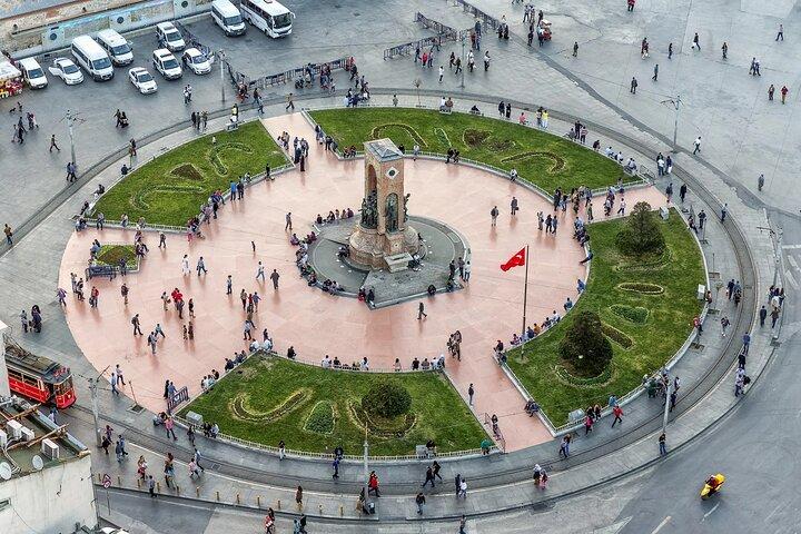 Istanbul Hop-On-Hop-Off Bus Tour