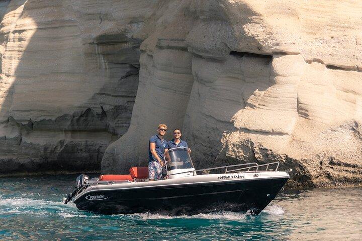 Milos Self Drive Boat Sem licença necessária