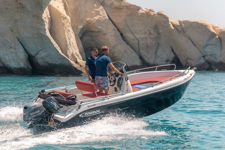 Milos Self Drive Boat No se requiere licencia