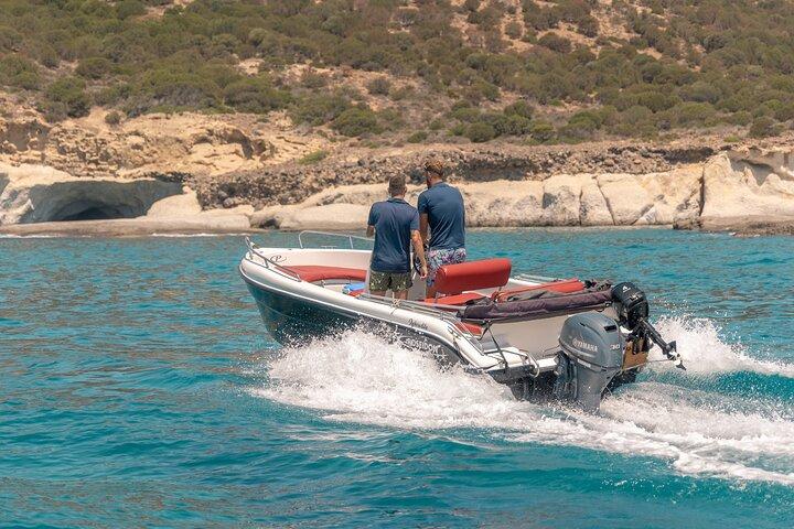 Milos Self Drive Boat Sem licença necessária