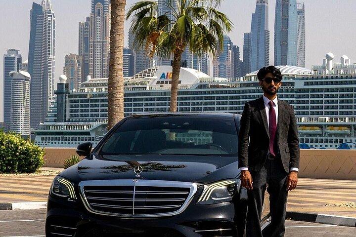 Dubai Private Driver Transferências de Aeroporto com SEDAN, Van