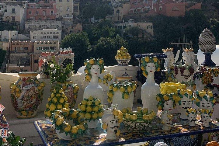 ローマ発アマルフィ海岸プライベートボート日帰り旅行