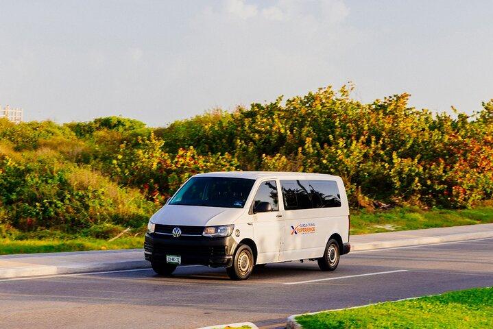 Privater Hin- und Rücktransfer vom Flughafen Cancún nach Cancún oder Playa