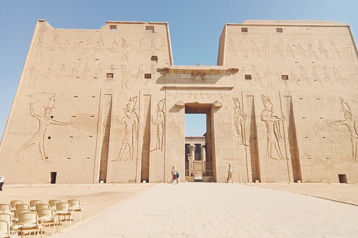 Luxor East and West Bank in Two Days Itinerary