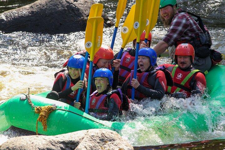 Whitewater Rafting på floden Dee i Llangollen