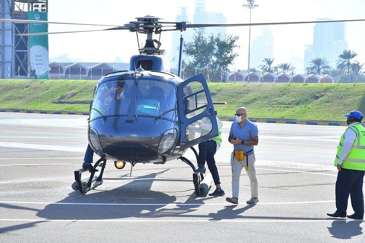 Dubai helicopter ride com transferências
