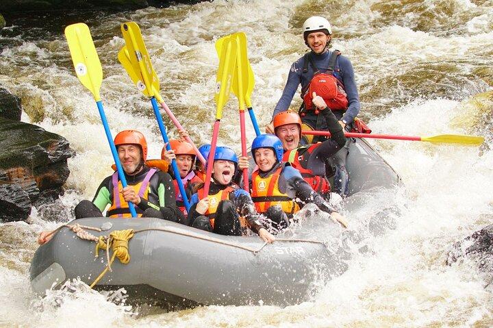 Whitewater Rafting på floden Dee i Llangollen
