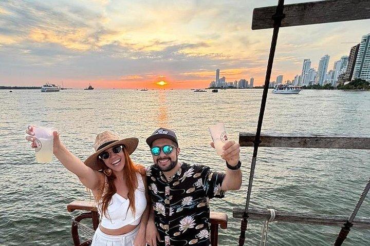 Luxury Cartagena Sunset Pirate ship Adventure, Cannon Show&Drinks
