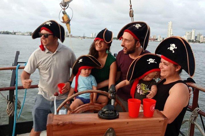 Luxury Cartagena Sunset Pirate ship Adventure, Cannon Show&Drinks