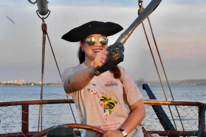 Luxury Cartagena Sunset Pirate ship Adventure, Cannon Show&Drinks
