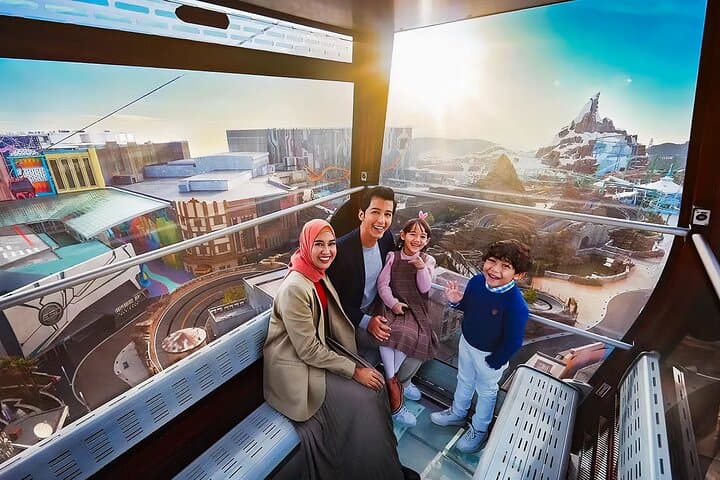 Escape to Genting Highlands: Day Tour with Scenic Cable Car Ride