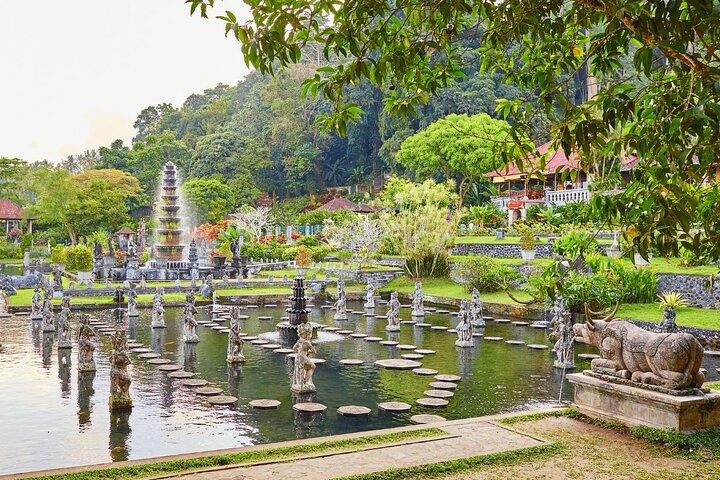 Bali : カスタマイズ可能な天の門ウォーターパレスの滝