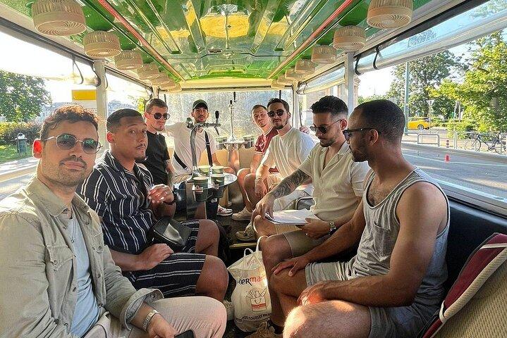 Budapest BeerBus Tour 120 minuti esperienza pubblica