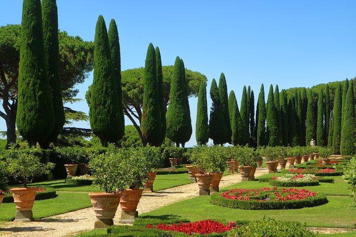 Castel Gandolfo : Giardini Pontifici Bus, Appartamenti del Papa e Cupola