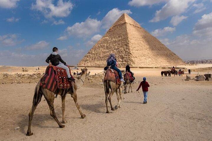 Visite des pyramides du Caire sur une journée , de la tour du Caire et de Tahrir – Hurghada