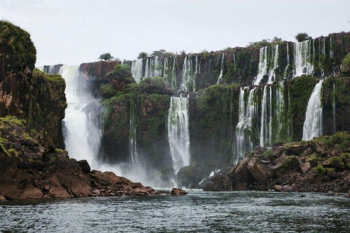 Excursão privada de dia inteiro às Cataratas do Iguaçu