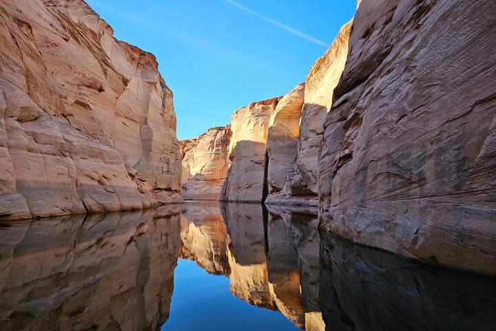 Antelope Canyon Photo Boating Excursion 2 hours