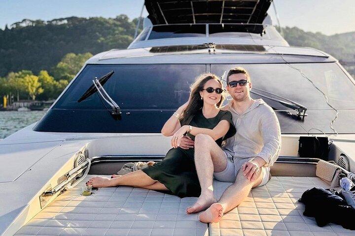 Istanbul Guided Bosphorus Cruise med tyrkisk kaffe oplevelse