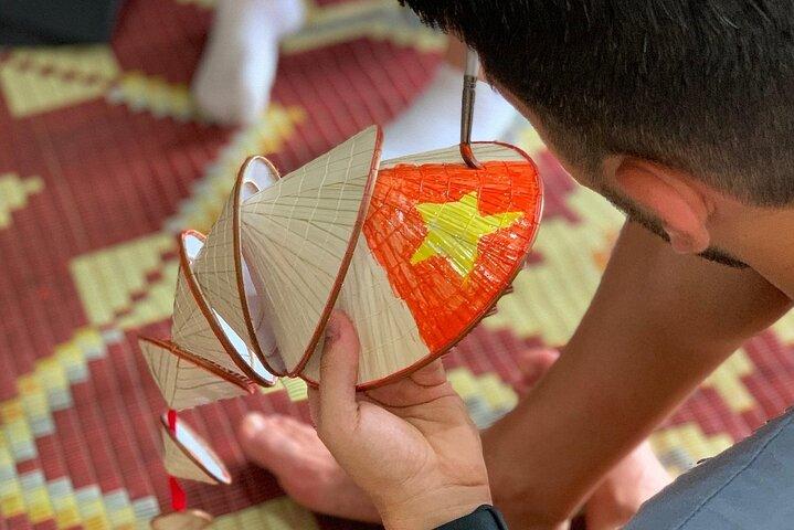 Fra Hanoi: Røgelsesby, Conical Hat Crafting & lakkunst