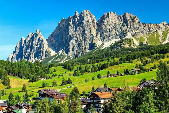 Transfer de Veneza para Cortina d' Ampezzo