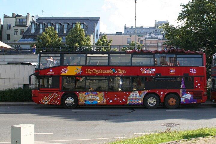 Tour de Riga Hop On Hop Off en autobús